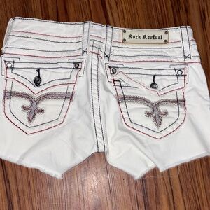 Rock Revival White Jean Shorts FIRM!!!!